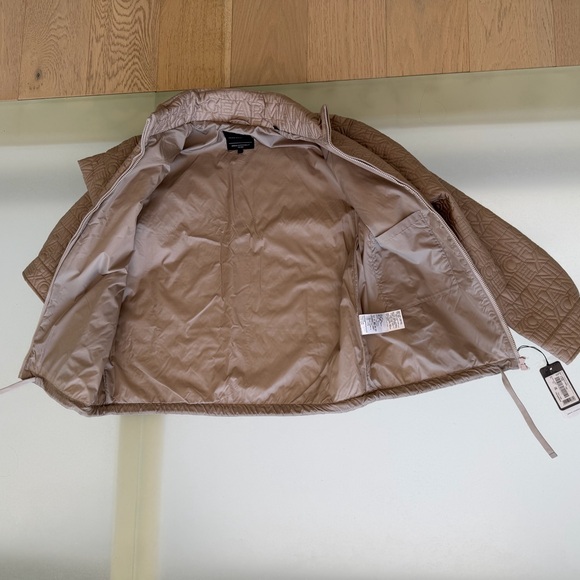 New Armani Exchange Beige Quilted Unisex Jacket Sz L - Picture 11 of 11